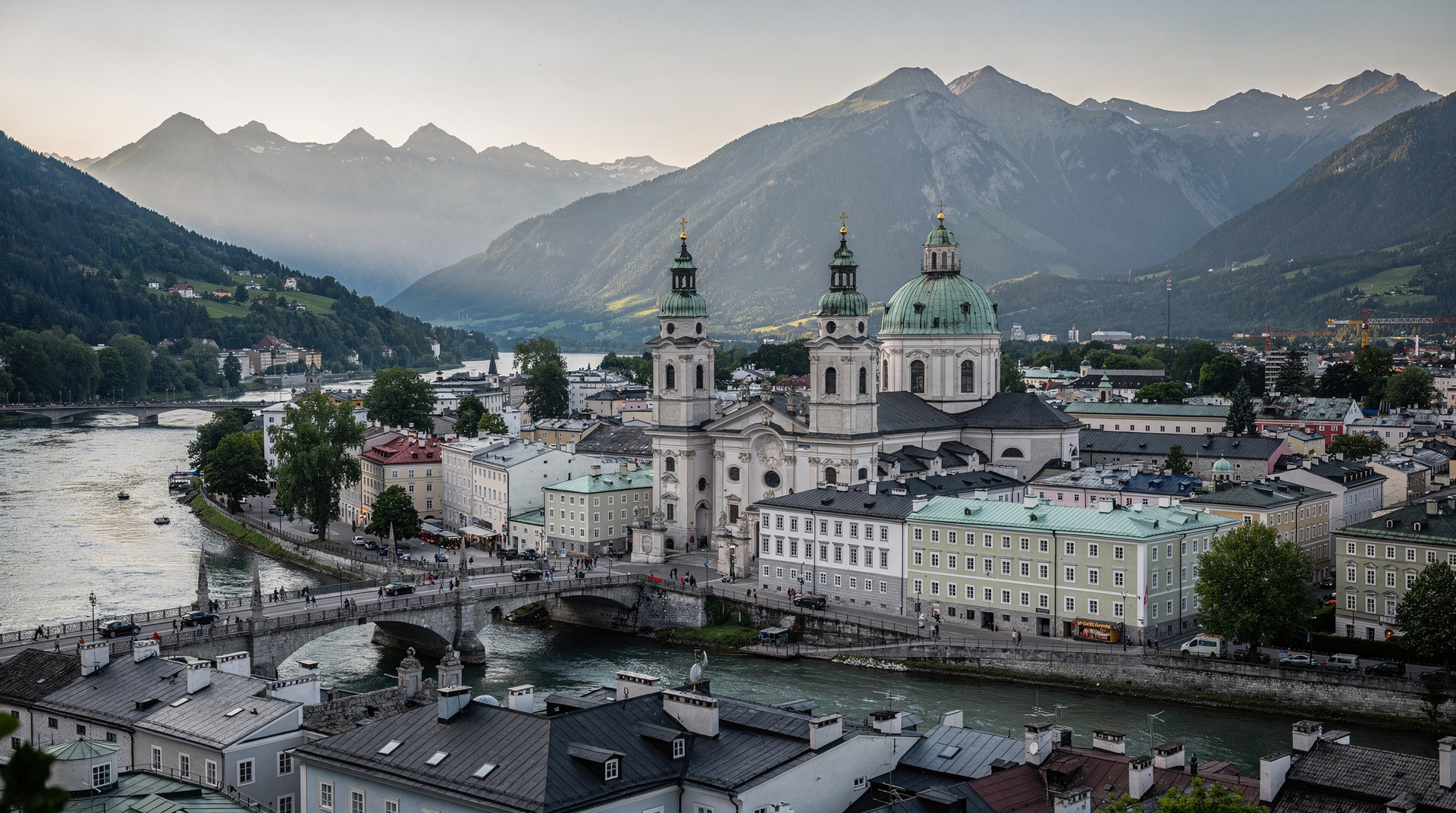 Day trip mistakes we made from Salzburg (and how to avoid them) — We made avoidable day trip mistakes near Salzburg: bad timing at Hallstatt, no E