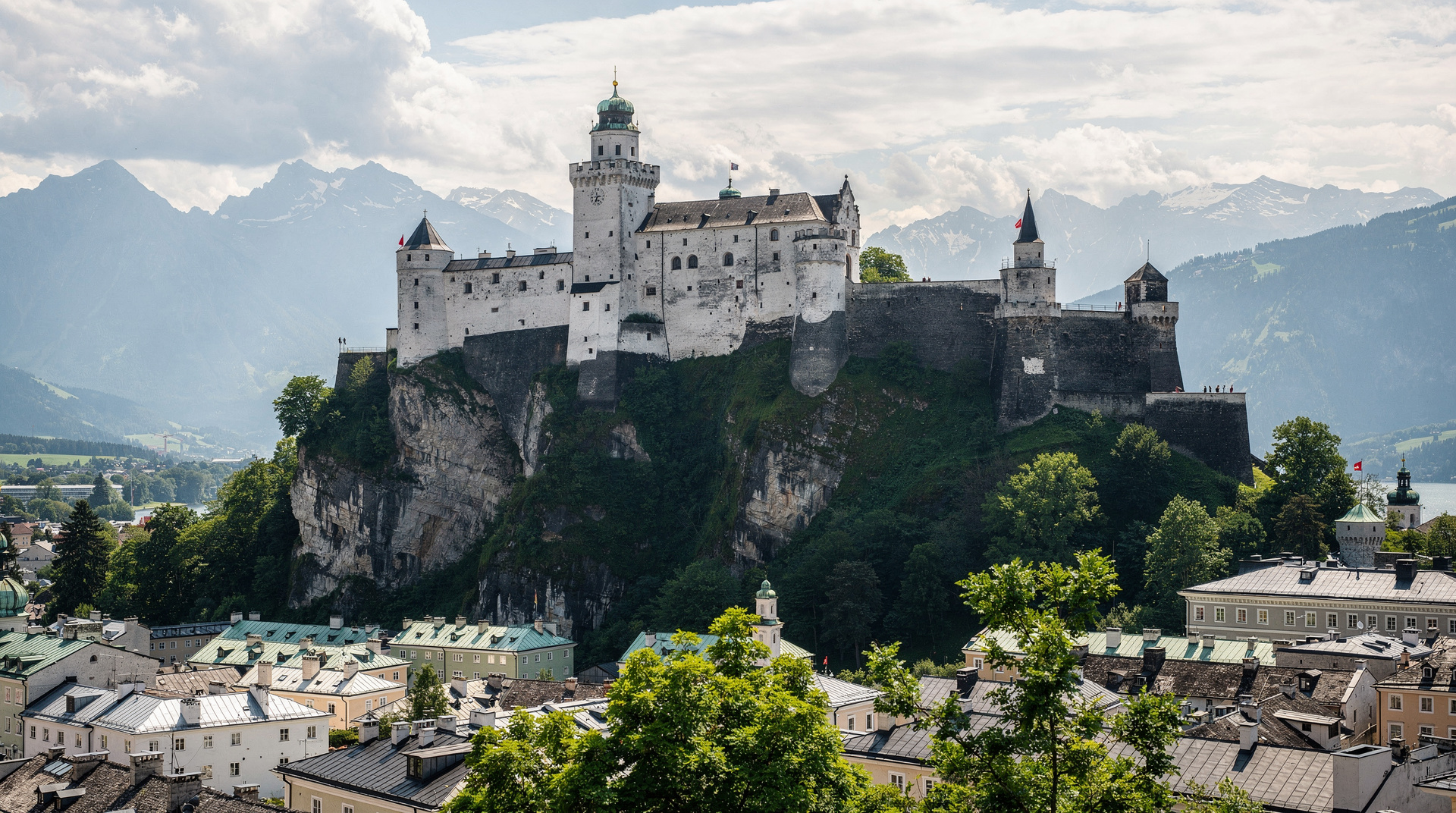 Salzburg palaces in one day: combining Hohensalzburg, Mirabell and Hellbrunn — How to visit Salzburg's three main palaces in one day: Hohensalzburg Fortress, M