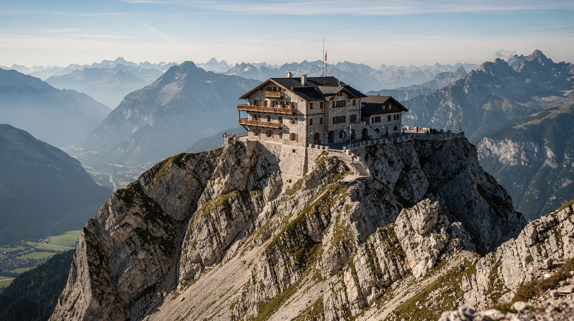 Salzburg to Eagle's Nest: the complete day trip guide — How to reach Eagle's Nest (Kehlsteinhaus) from Salzburg — only accessible by Keh